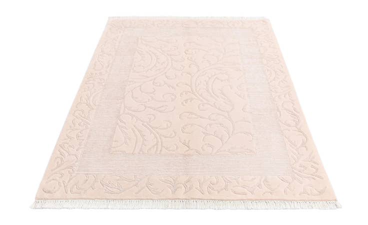 Detail image of 4' 5 x 6' 2 Darya Rug