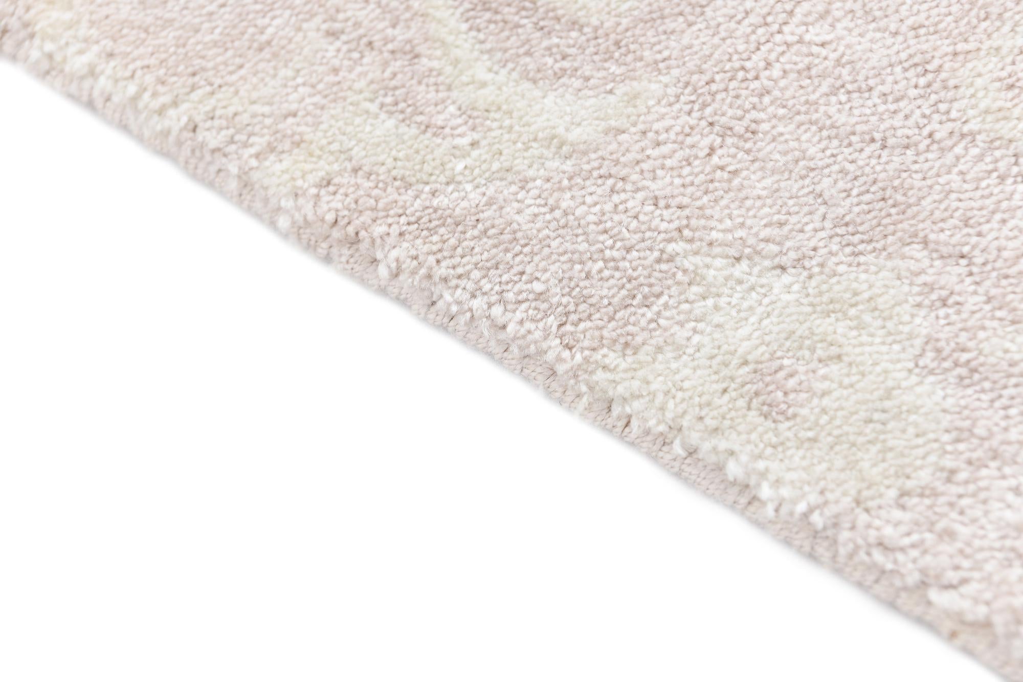 3' 11 x 6' Darya Rug