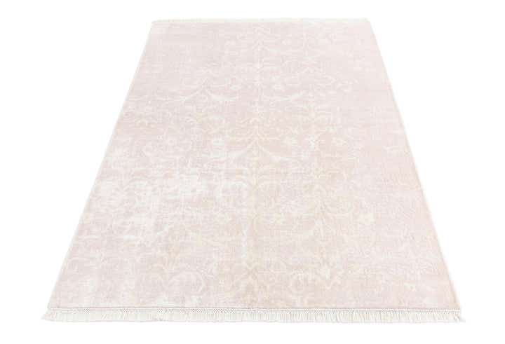 4' x 6' Darya Rug