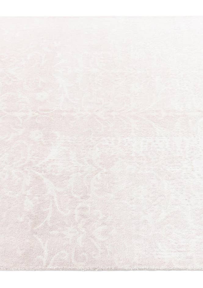 Detail image of 4' x 6' Darya Rug