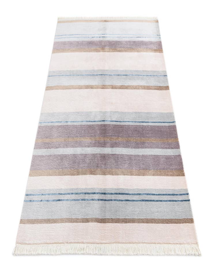 Detail image of 4' x 5' 11 Darya Rug
