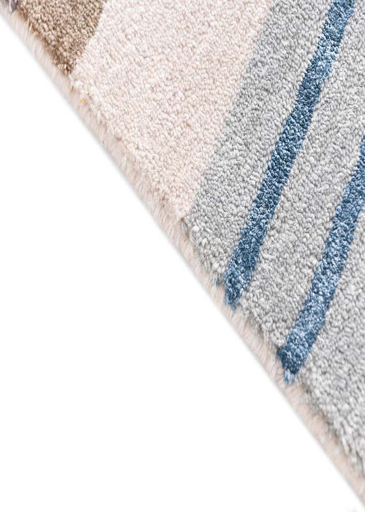 4' x 5' 11 Darya Rug