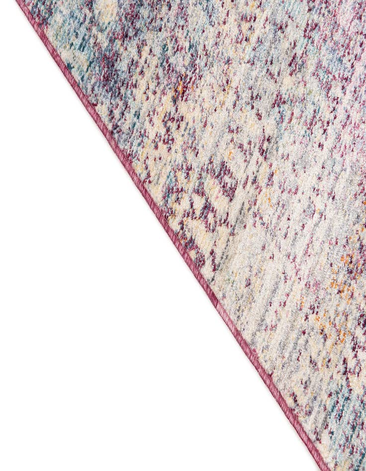 Detail image of 5' 4 x 7' 6 Deepa Rug