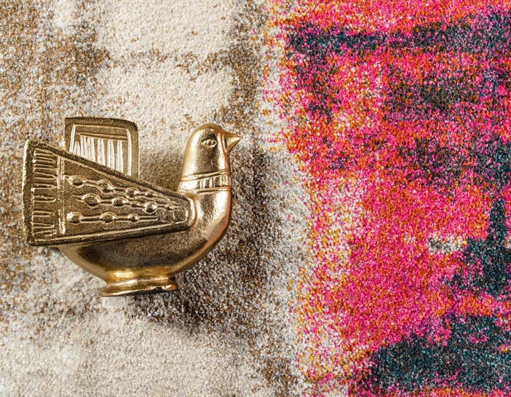 Detail image of 5' x 8' Delilah Rug