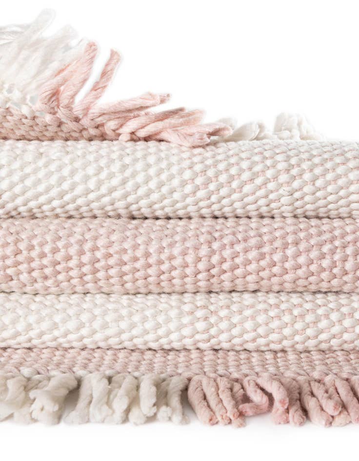 Detail image of 6' x 9' Easy-Clean Eco Plaid Washable Indoor / Outdoor Rug