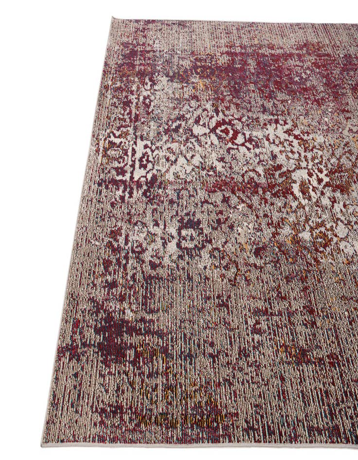 Detail image of 5' 4 x 7' 3 Fleur Rug