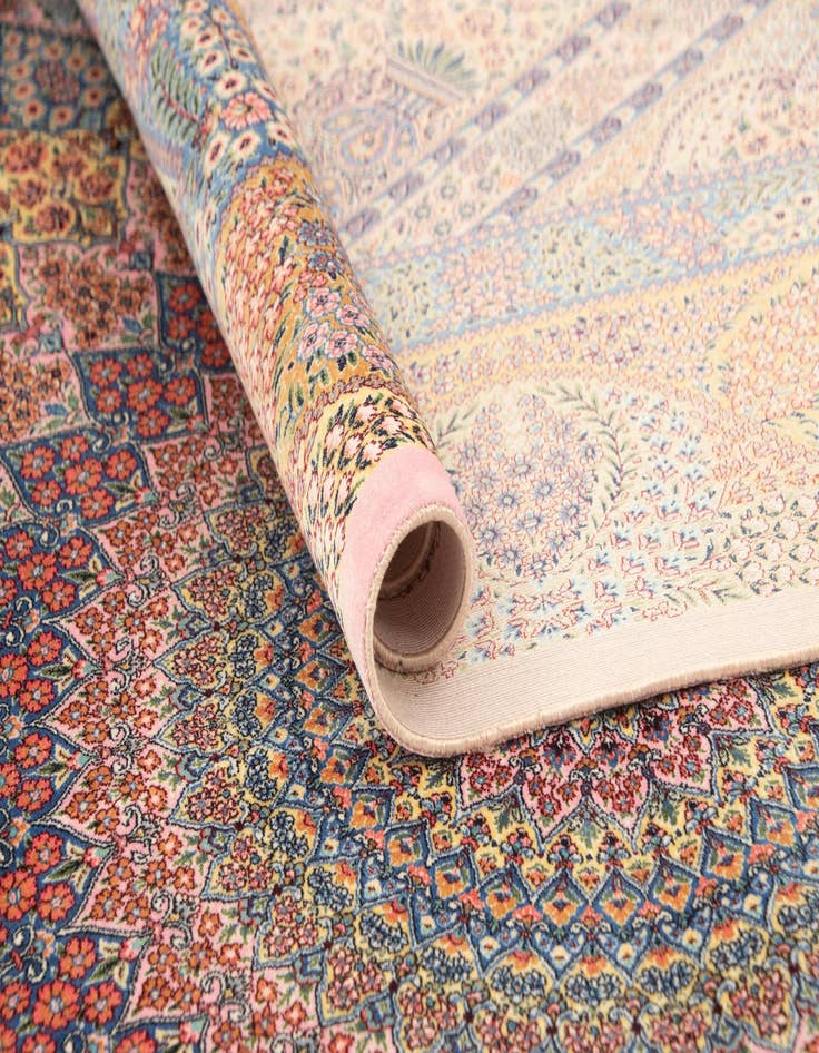 Detail image of 4' 9 x 7' 6 Ghom Design Rug