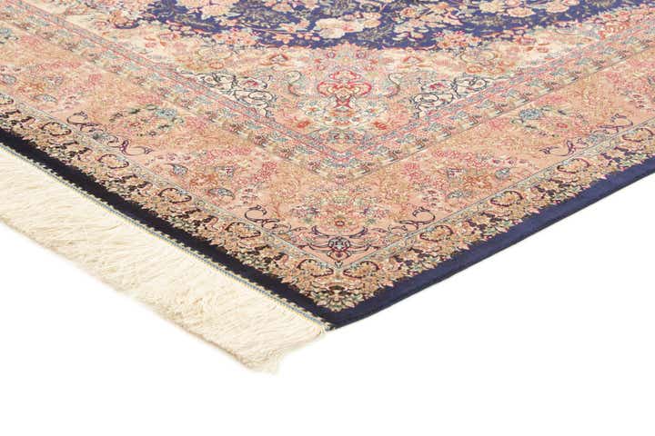 4' 9 x 7' 3 Ghom Design Rug