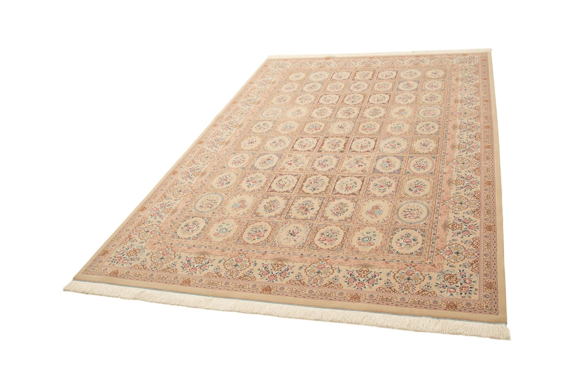 6' 5 x 9' 9 Ghom Design Rug