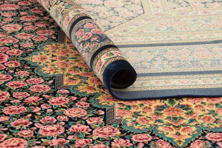 6' 5 x 9' 7 Ghom Design Rug