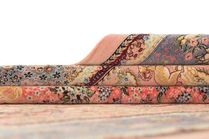 4' 9 x 7' 5 Ghom Design Rug