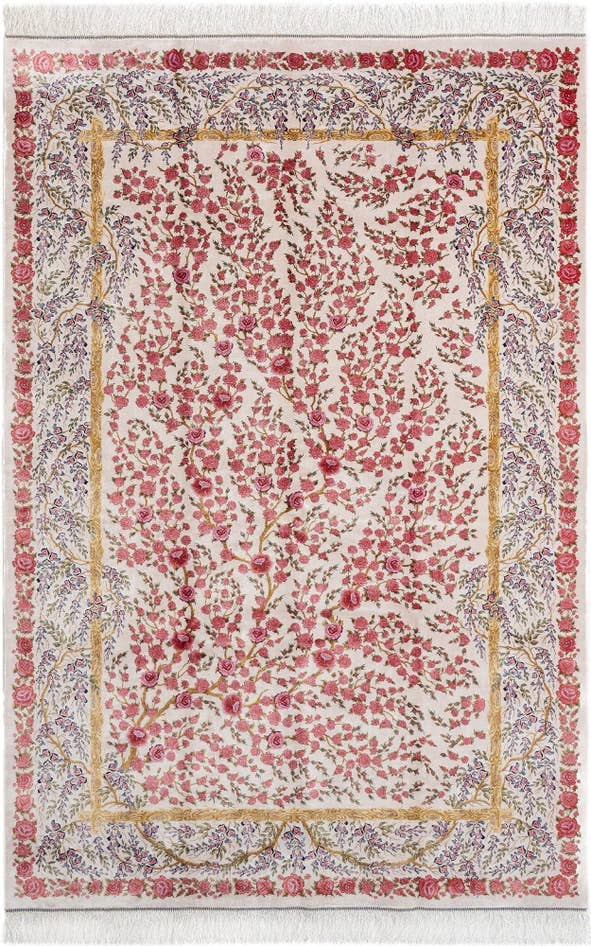 Detail image of 4' 5 x 6' 7 Ghom Design Rug