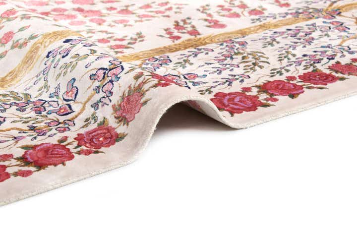 4' 5 x 6' 7 Ghom Design Rug
