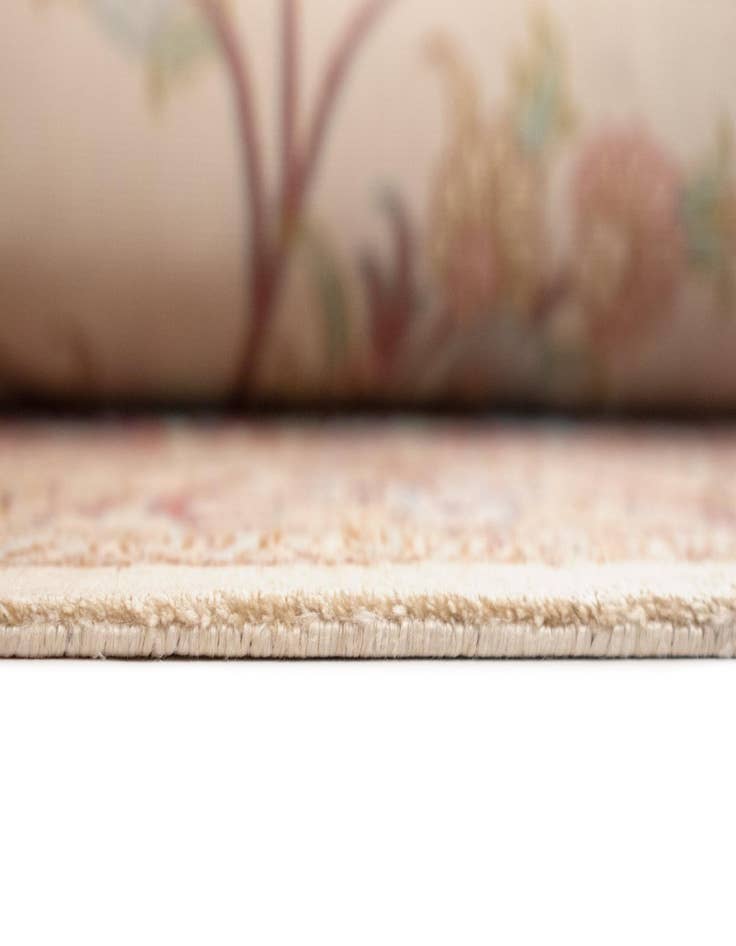 Detail image of 8' 3 x 11' 6 Ghom Silk Rug