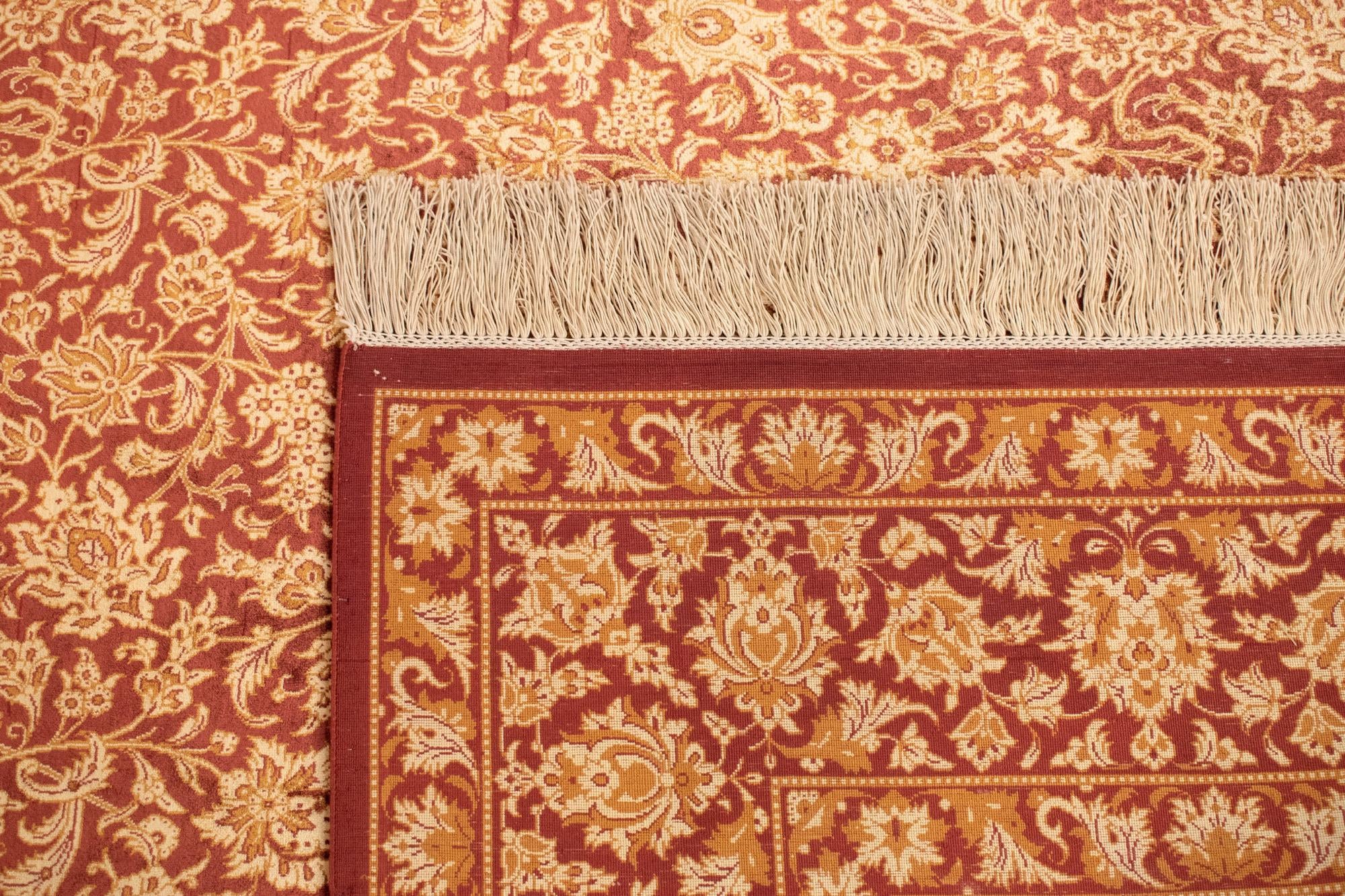 4' 4 x 6' 7 Ghom Silk Rug