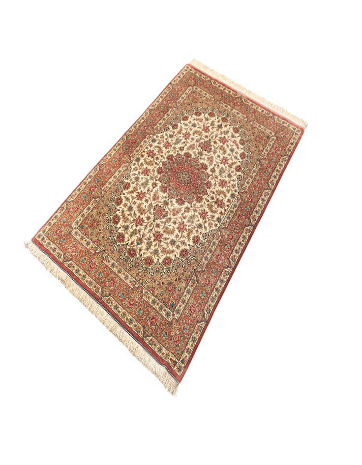 Detail image of 3' 3 x 5' 1 Ghom Silk Rug