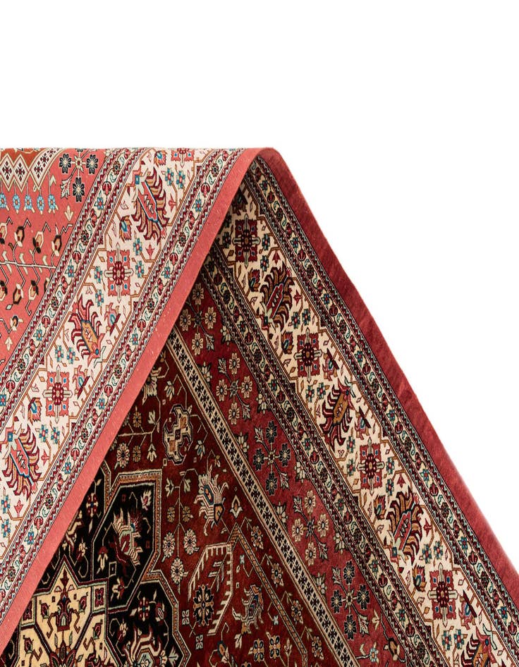 Detail image of 4' 3 x 6' 9 Ghom Silk Rug