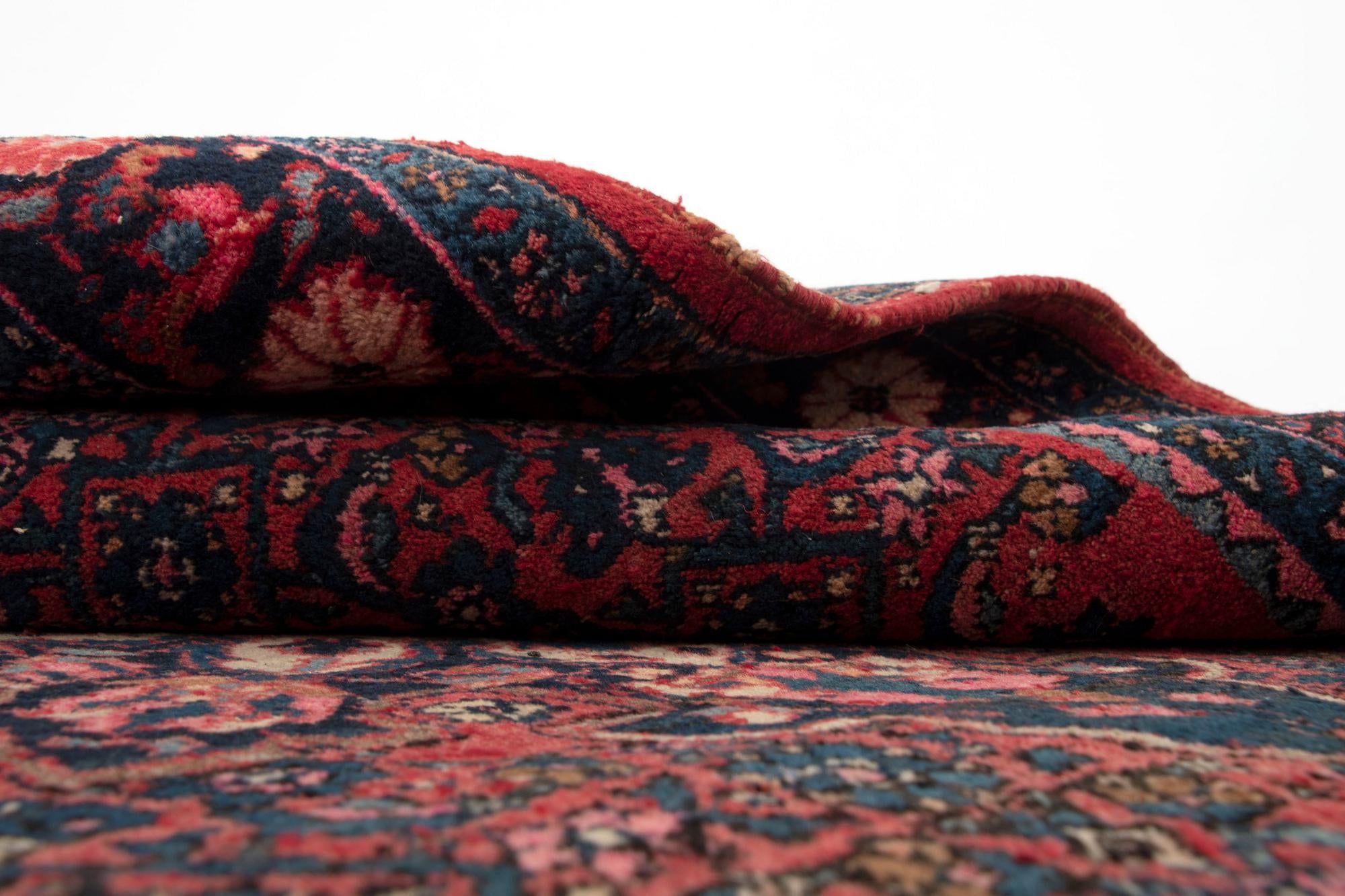 4' 4 x 6' 11 Hand Knotted Goltuk Persian Wool Rug