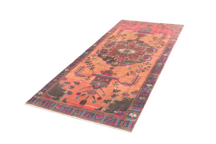 Detail image of 3' 11 x 9' 1 Hamedan Rug