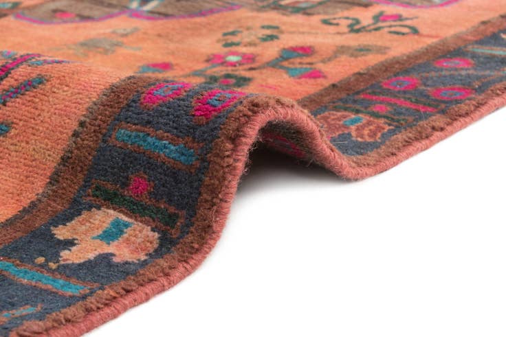 Detail image of 3' 11 x 9' 1 Hamedan Rug