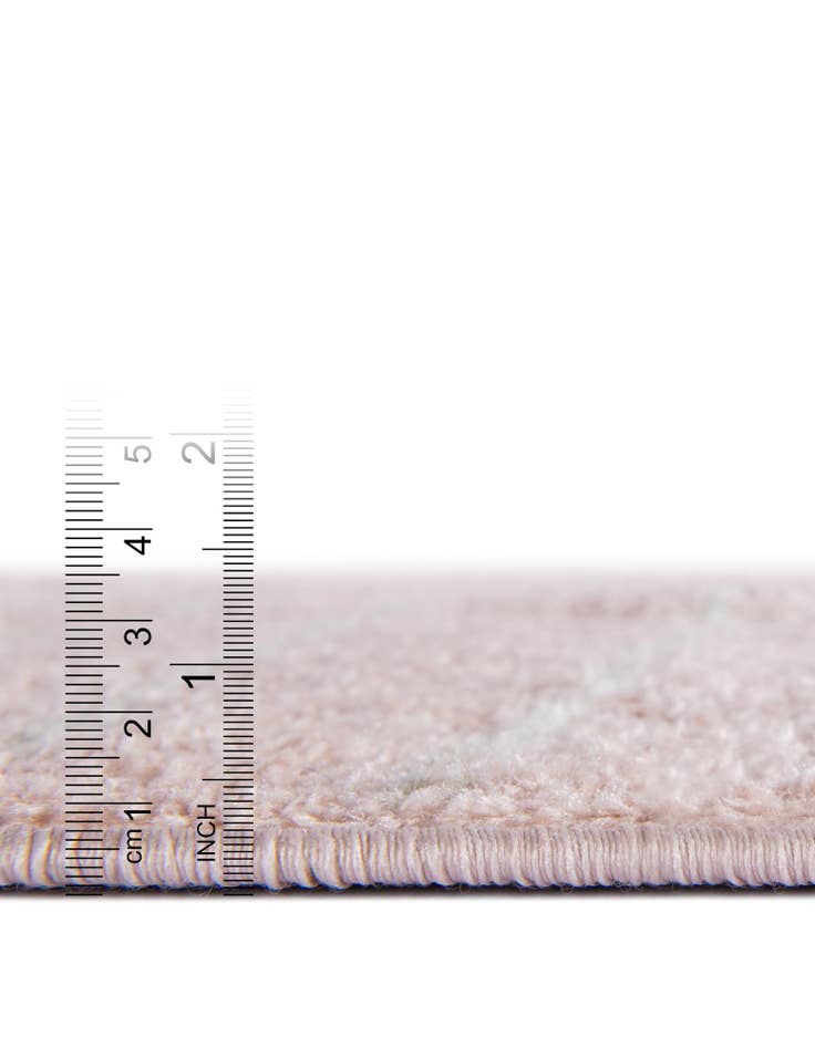 Detail image of 5' 3 x 8' Hanahan Rug