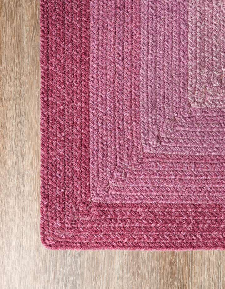 4' 1 x 6' 1 Handmade Hand Braided Wool Rug