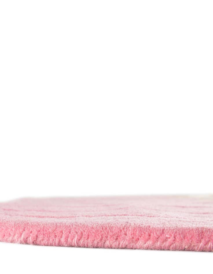 Detail image of 4' 8 x 5' 3 Happy Rugs Cupcake Wool