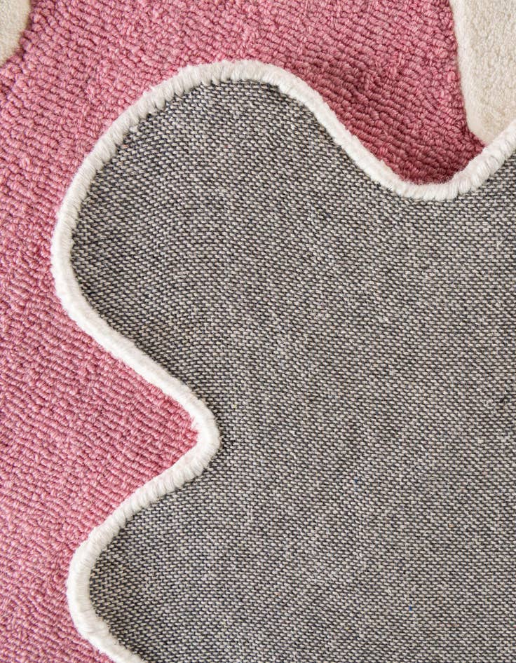 Detail image of 5' 1 x 8' Happy Rugs Wiggles Wool