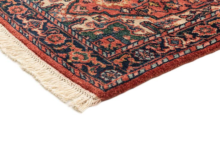 Detail image of 3' 2 x 5' 2 Hand Knotted Heriz Wool Rug