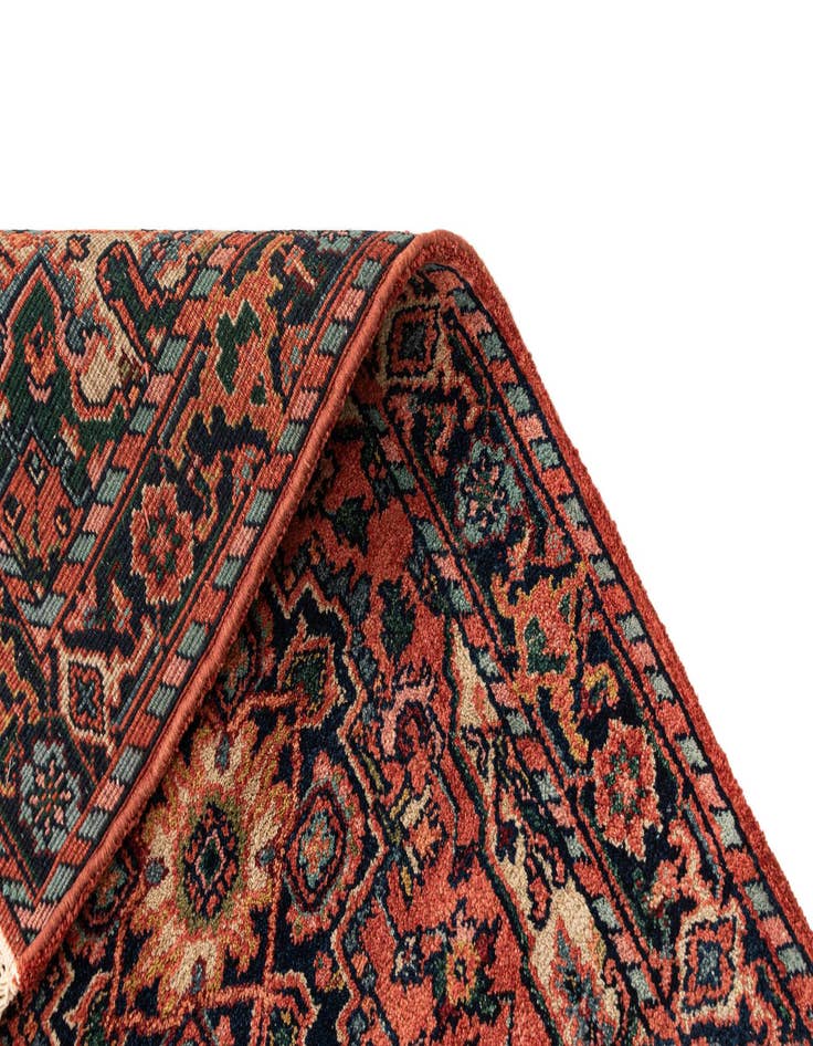 Detail image of 3' 2 x 5' 2 Hand Knotted Heriz Wool Rug