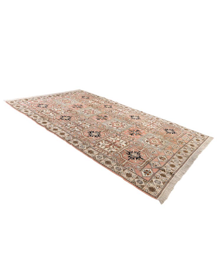 Detail image of 6' 6 x 10' 2 Hand Knotted Heriz Wool Rug