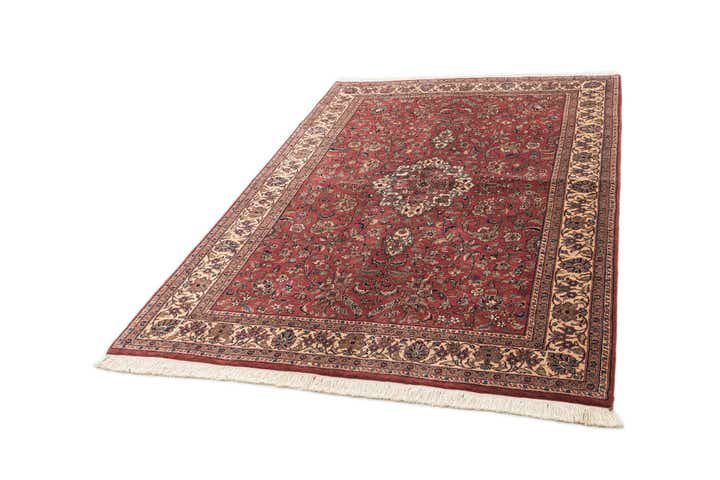 5' 7 x 8' 2 Hand Knotted Isfahan Wool Rug