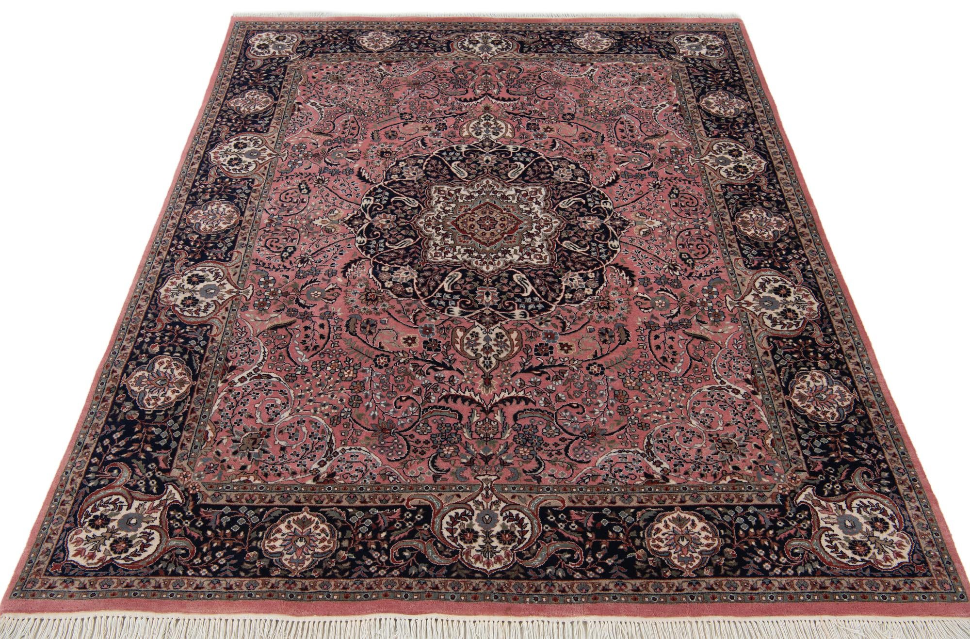 6' 6 x 8' 1 Hand Knotted Isfahan Oriental Wool Rug
