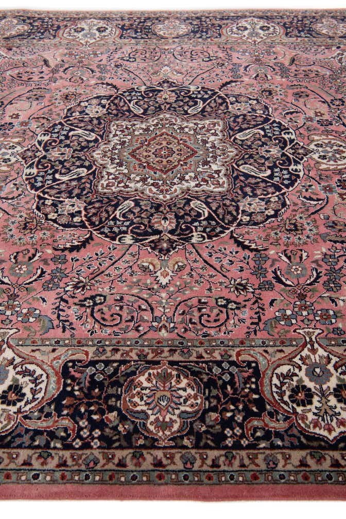 6' 6 x 8' 1 Hand Knotted Isfahan Oriental Wool Rug