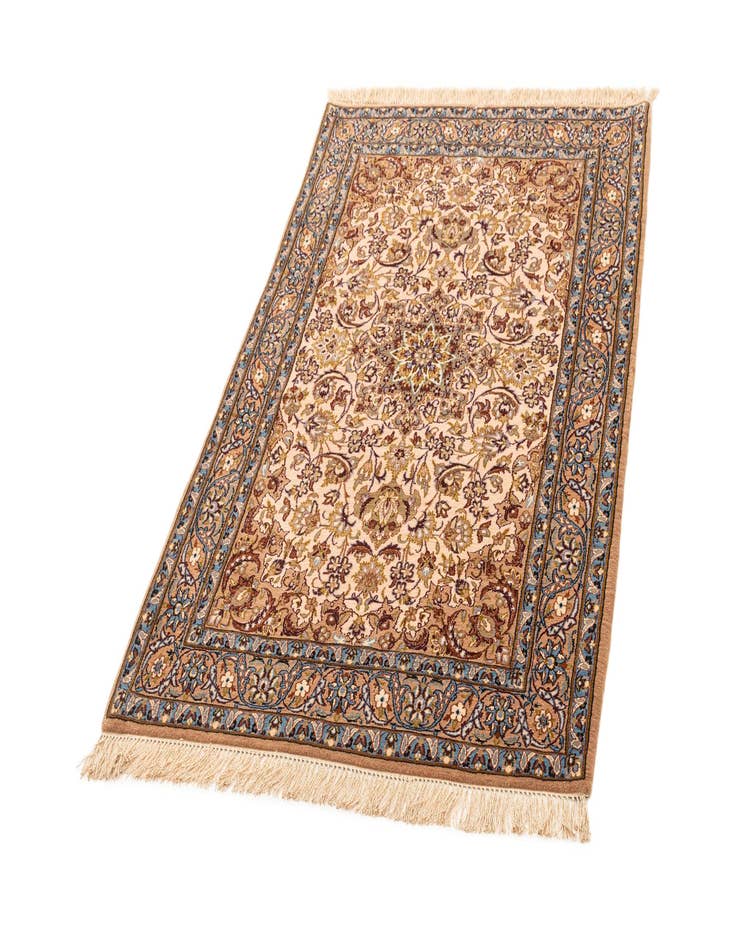 Detail image of 3' 6 x 5' 4 Isfahan Rug