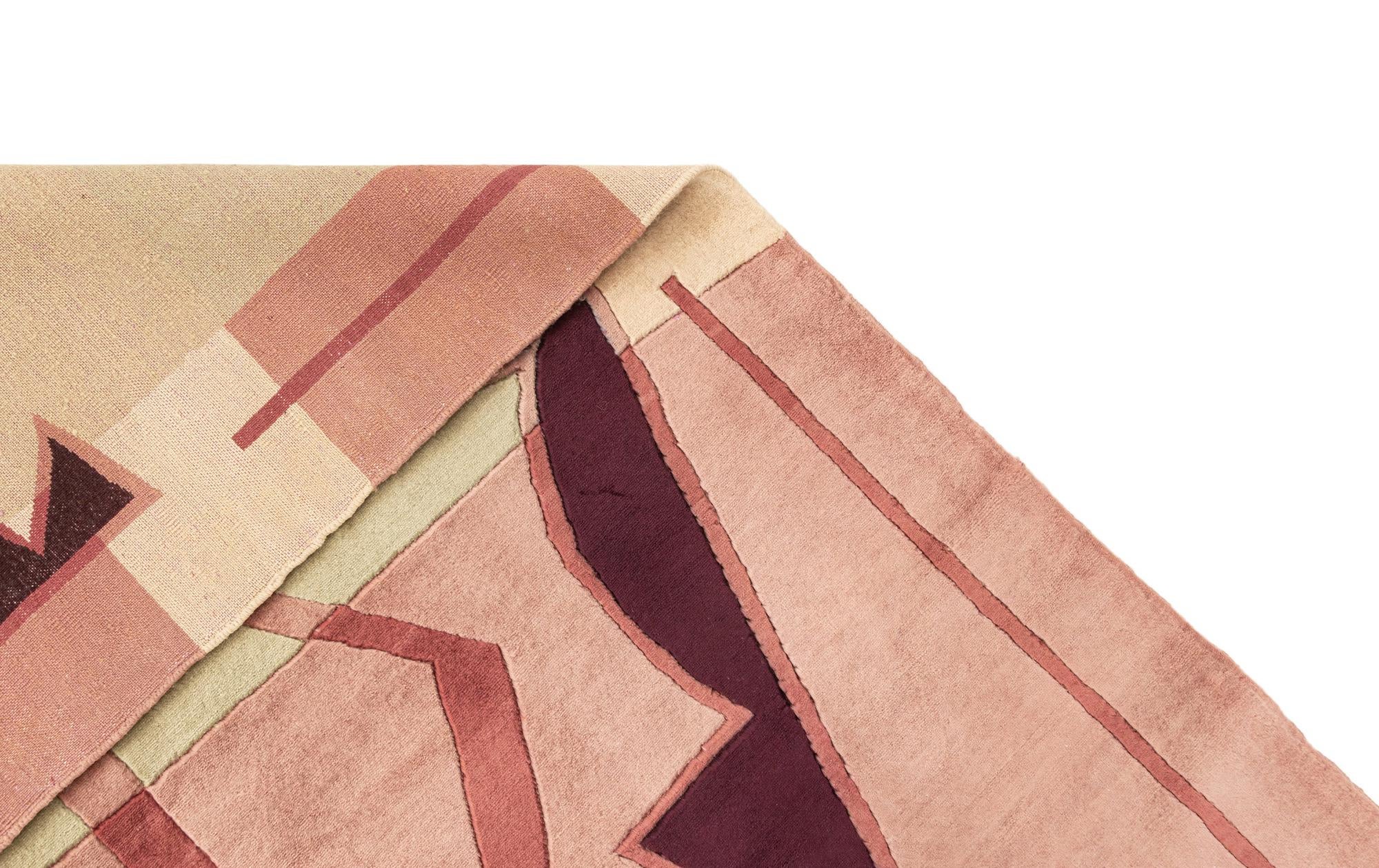 4' 6 x 6' 11 Kafkas Rug