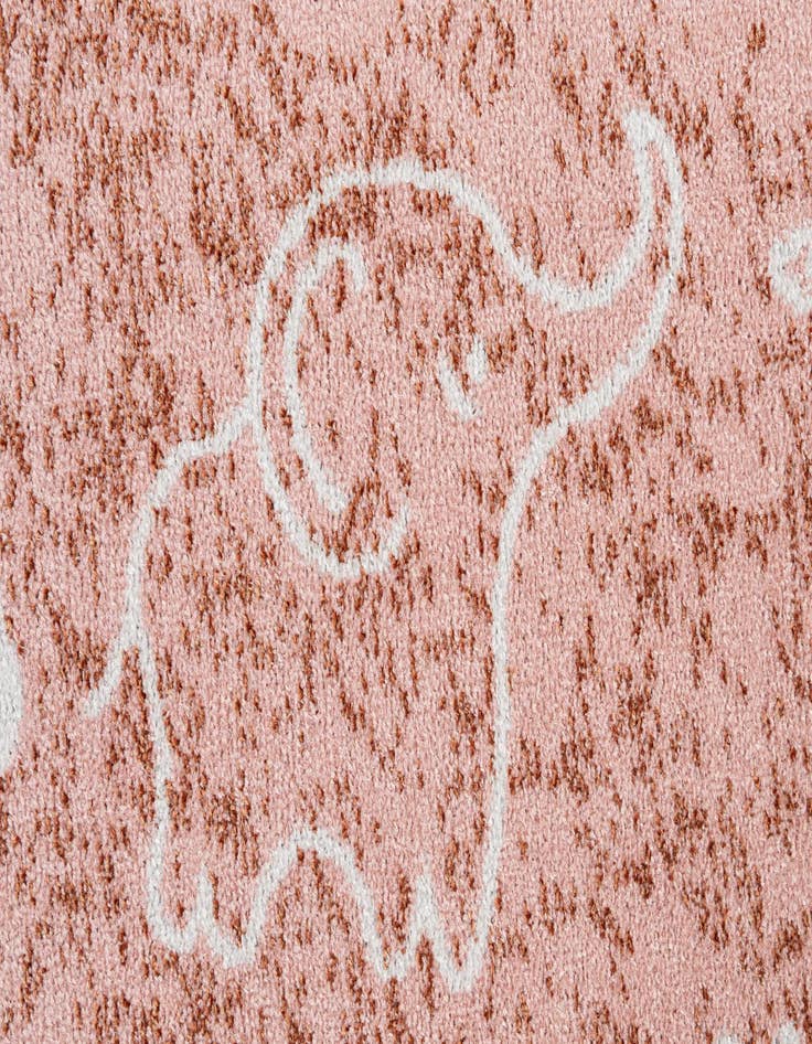 Detail image of 5' 2 x 8' Kamala Washable Rug