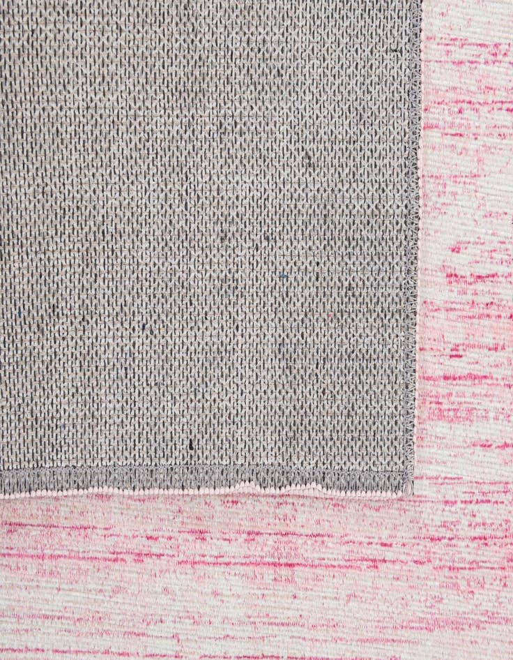 Detail image of 2' x 3' Kamala Washable Rug