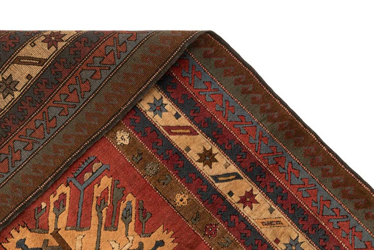 Detail image of 5' 2 x 7' 10 Hand Knotted Kars Wool Rug