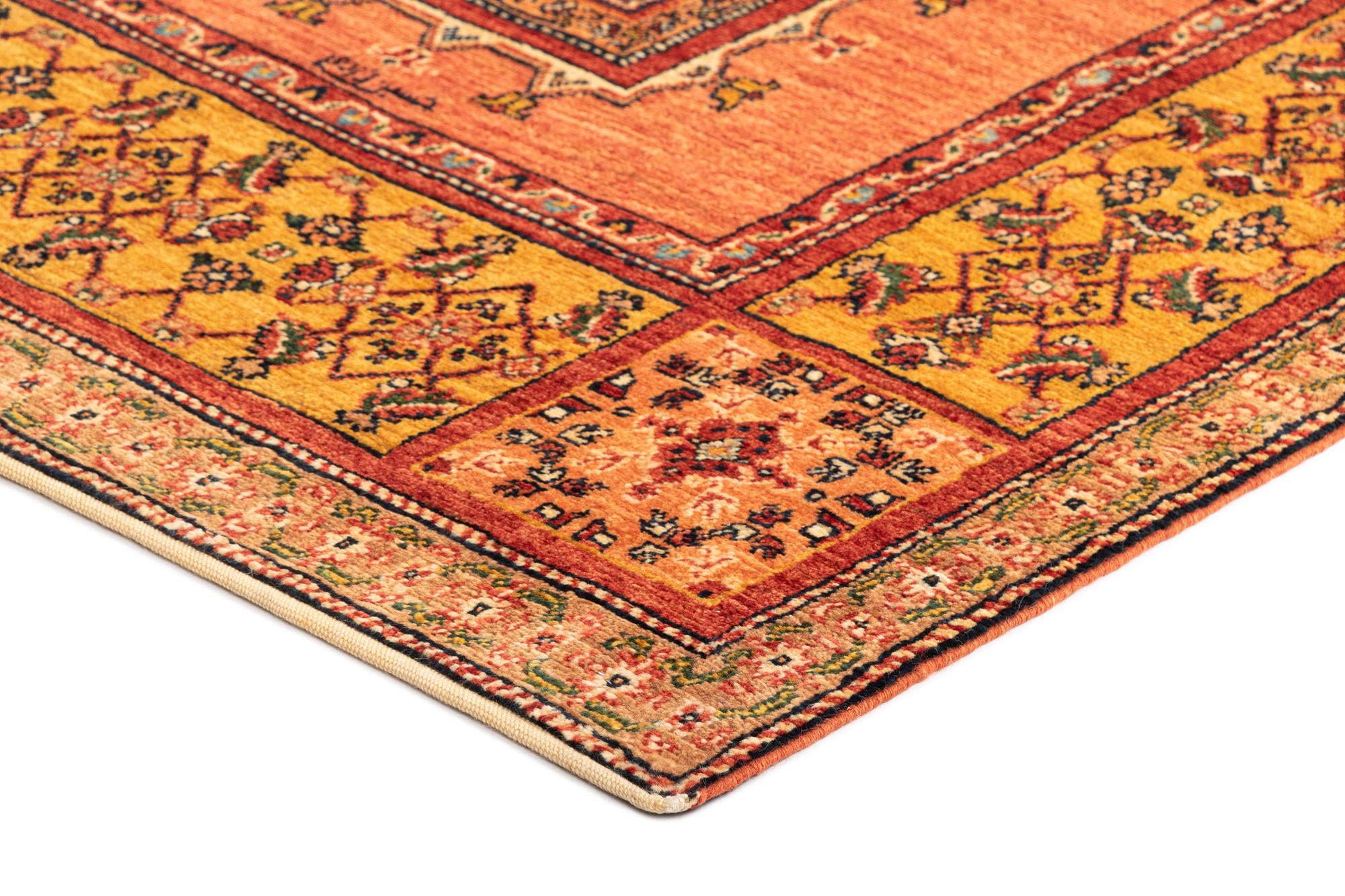 3' 8 x 5' 5 Kashkuli Wool Rug