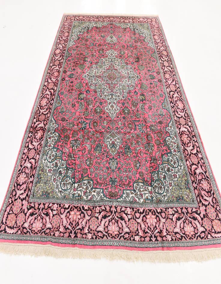 Detail image of 7' 9 x 11' Hand Knotted Kashmir Oriental Rug