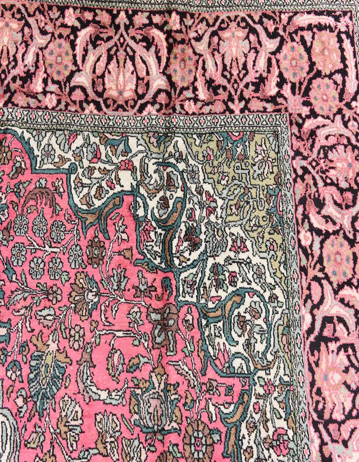 Detail image of 7' 9 x 11' Hand Knotted Kashmir Oriental Rug