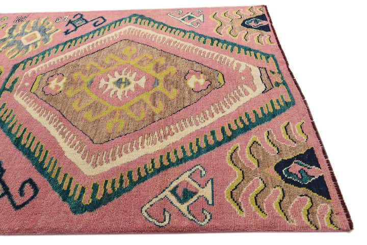 6' 5 x 9' 9 Hand Knotted Kazak Rug