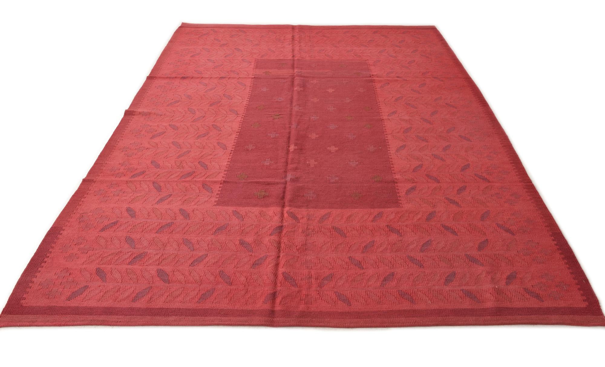 6' 9 x 9' 9 Hand Woven Kilim Fars Wool Rug