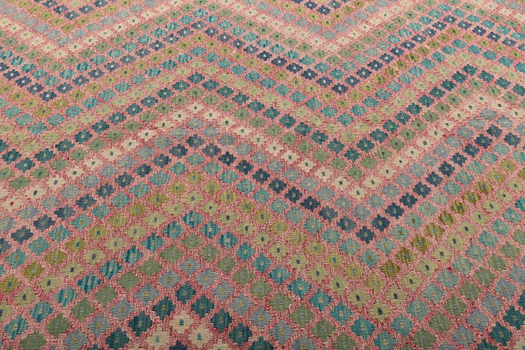 Detail image of 7' 4 x 9' 7 Hand Woven Kilim Modern Wool Rug