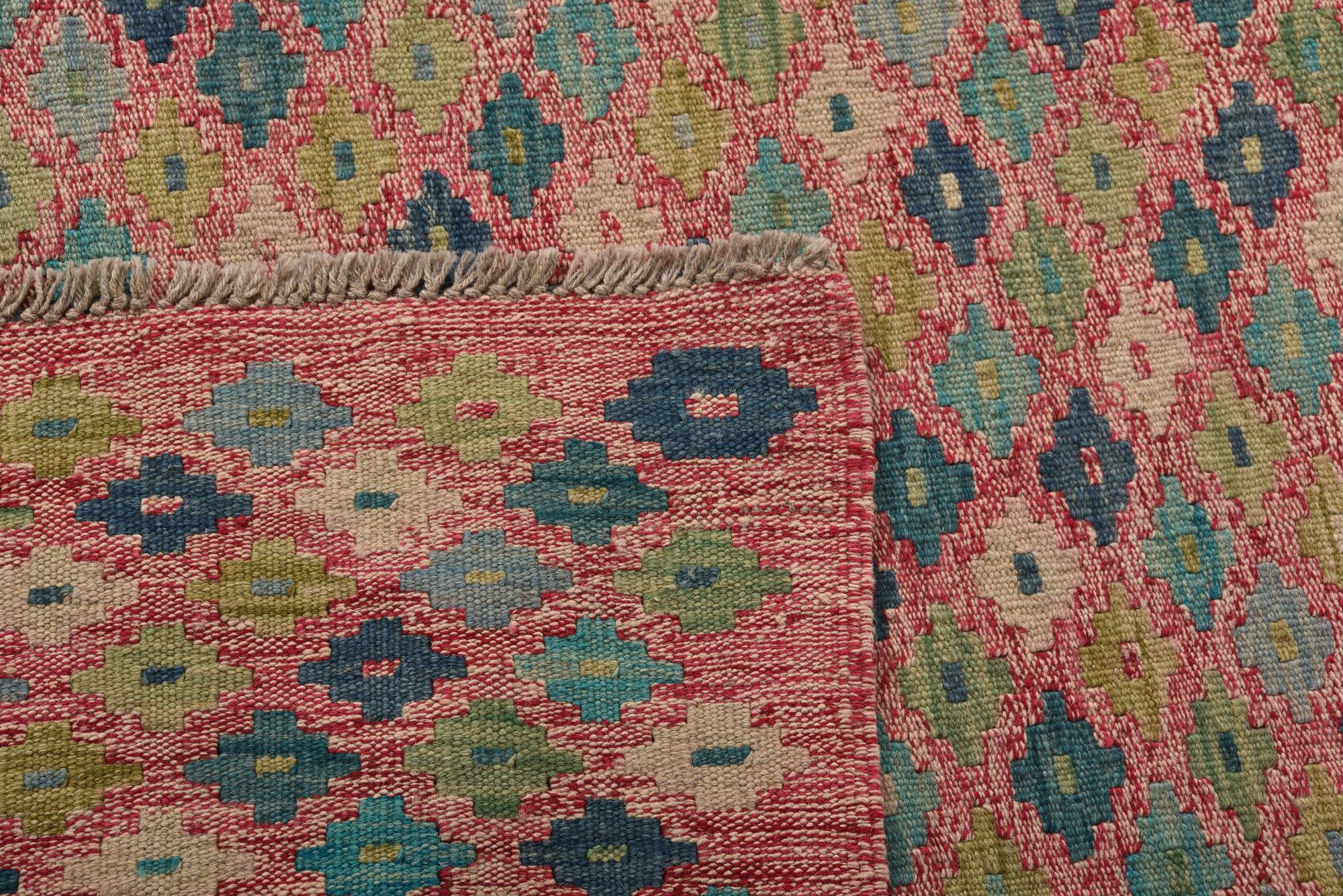 6' 10 x 9' 8 Hand Woven Kilim Modern Wool Rug
