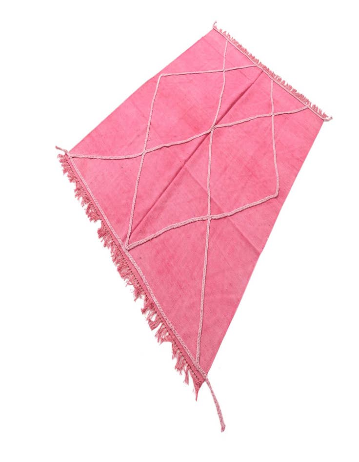 Detail image of 4' 11 x 7' 2  Hand Woven Kilim Modern Wool Rug