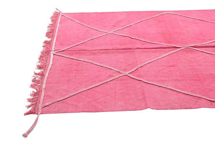 Detail image of 4' 11 x 7' 2 Hand Woven Kilim Modern Wool Rug