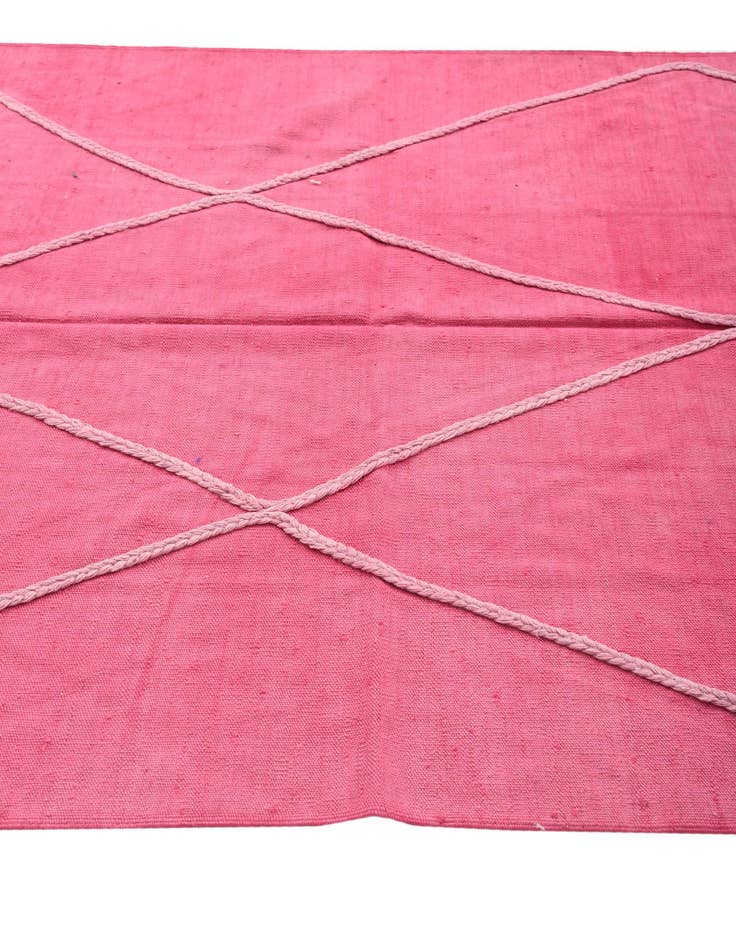 Detail image of 4' 11 x 7' 2  Hand Woven Kilim Modern Wool Rug