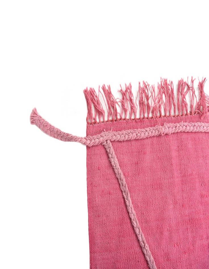 Detail image of 4' 11 x 7' 2  Hand Woven Kilim Modern Wool Rug